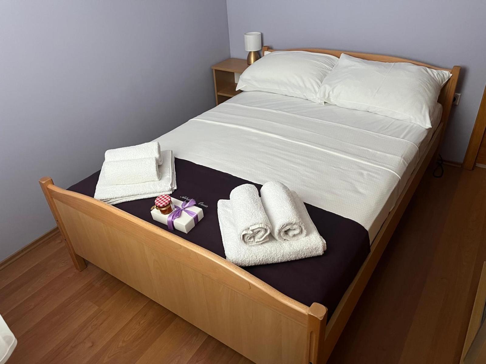 Adriatic Oasis Apartments Preko Luaran gambar